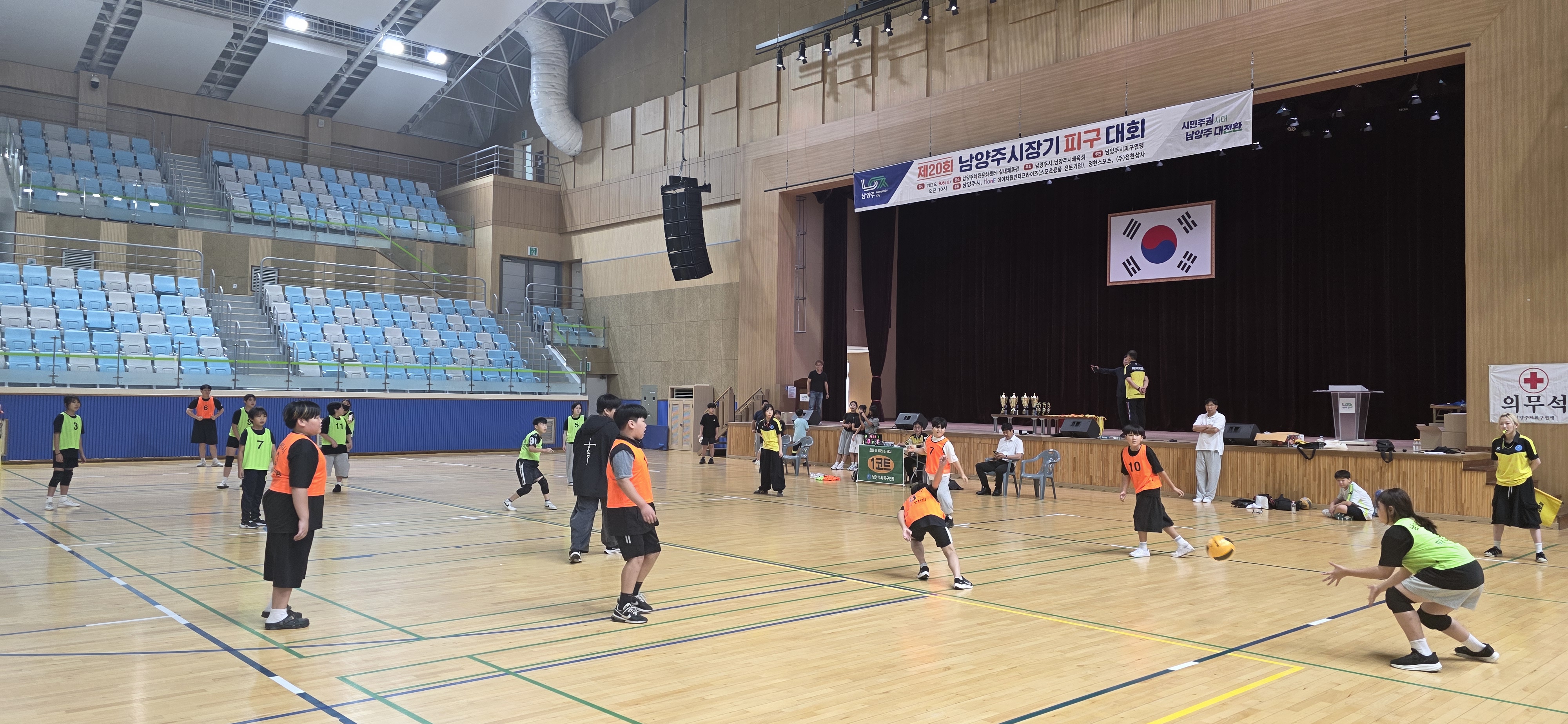 2.jpg
